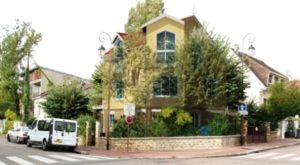 Villa in Antony France